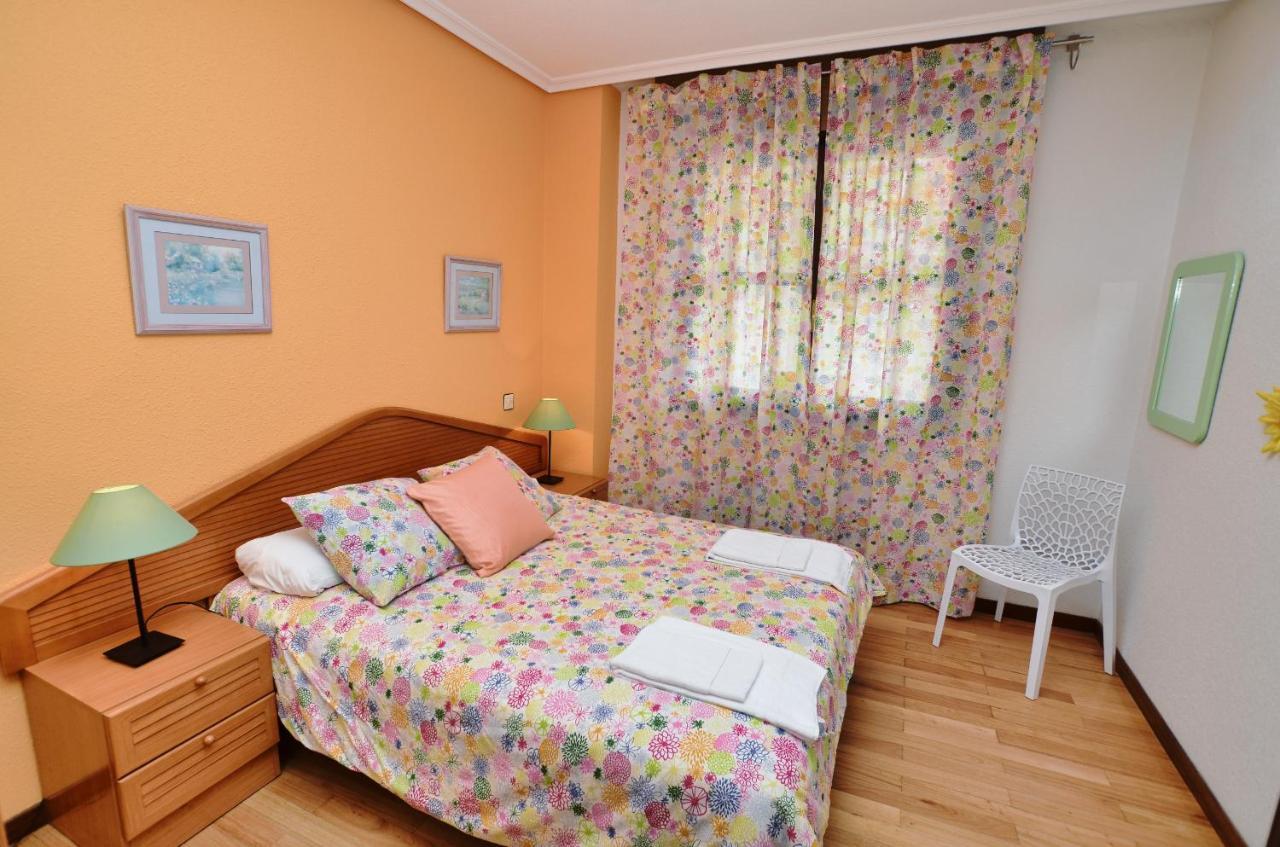 Apartamento Playas de Quejo Isla Plana Exterior foto