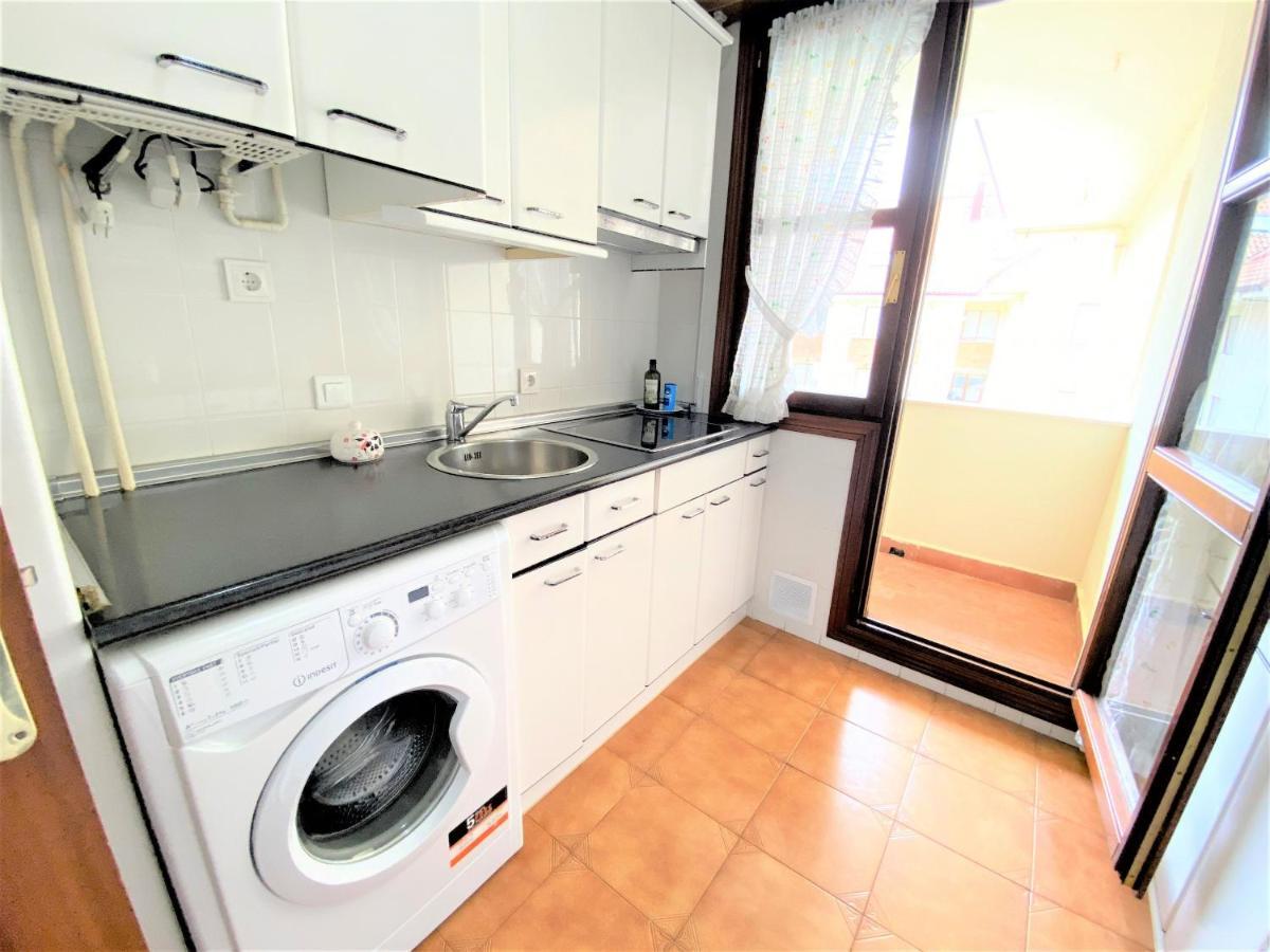 Apartamento Playas de Quejo Isla Plana Exterior foto